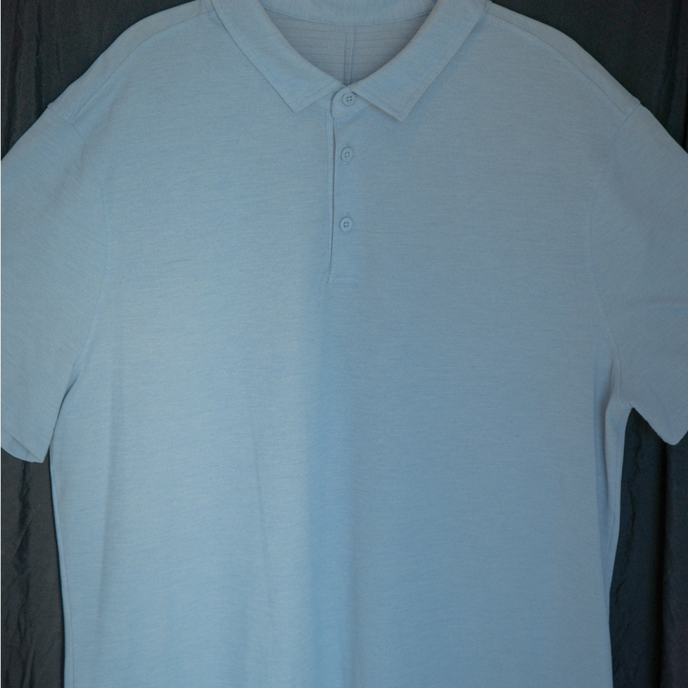 Lululemon - Men's Light Blue Shirt size XL